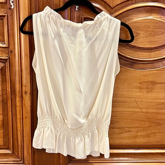 Theory Dezzie Sleeveless Ivory Silk Blouse Size Small - Picture 4 of 7